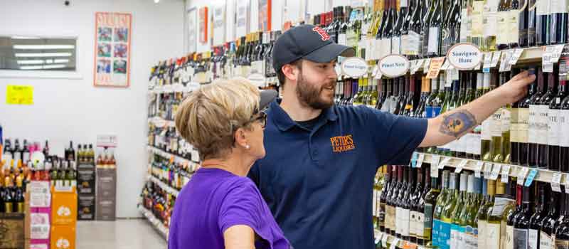 aric with customer